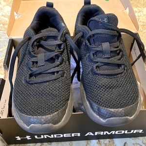 Under Armour kids sneakers black
